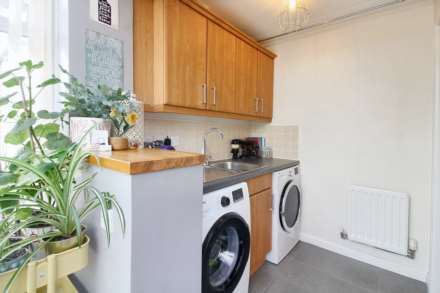 Cooks Road, Aylesbury, Image 10
