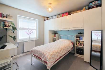 Cooks Road, Aylesbury, Image 20