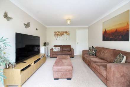 Cooks Road, Aylesbury, Image 4