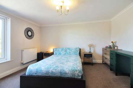 Castle Court, Aylesbury, Image 11