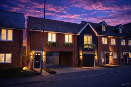 Property For Rent Russet Street, Berryfields, Aylesbury