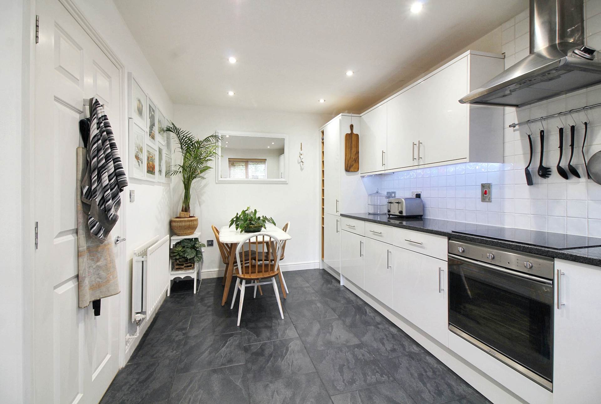 Turnpike End, Aylesbury, Image 9