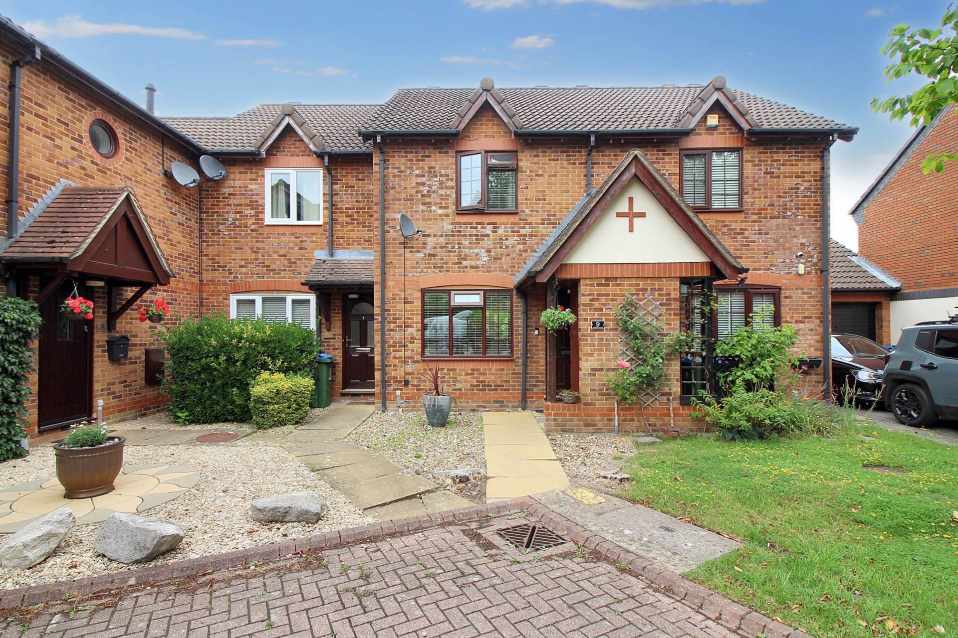 Pavers Court, Aylesbury, Image 1