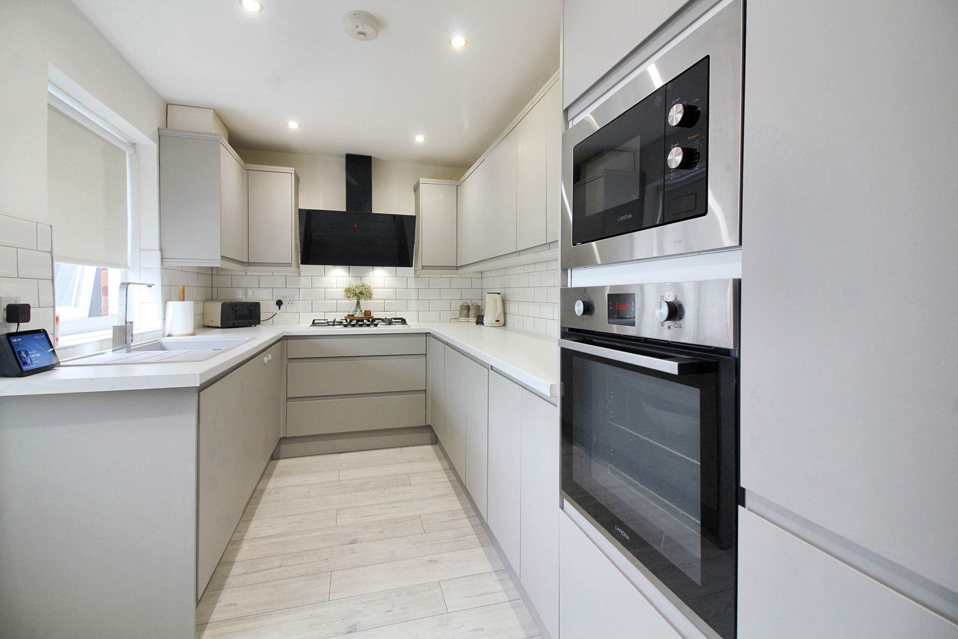 Cottesloe Terrace, Aylesbury, Image 2