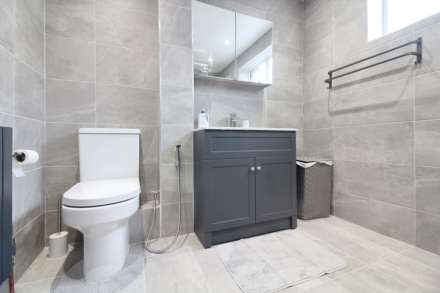 Cottesloe Terrace, Aylesbury, Image 10