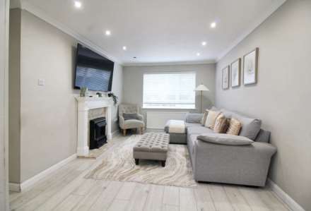 Cottesloe Terrace, Aylesbury, Image 3