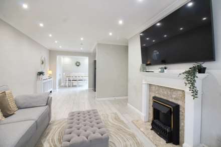 Cottesloe Terrace, Aylesbury, Image 5