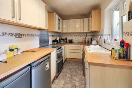 Ceely Road, Aylesbury, Image 3