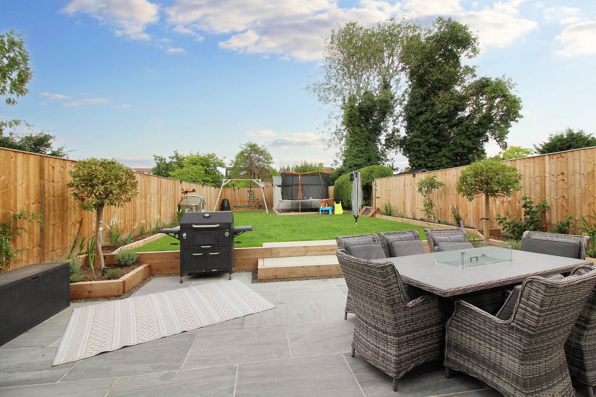 Queens Mead, Aylesbury, Image 12