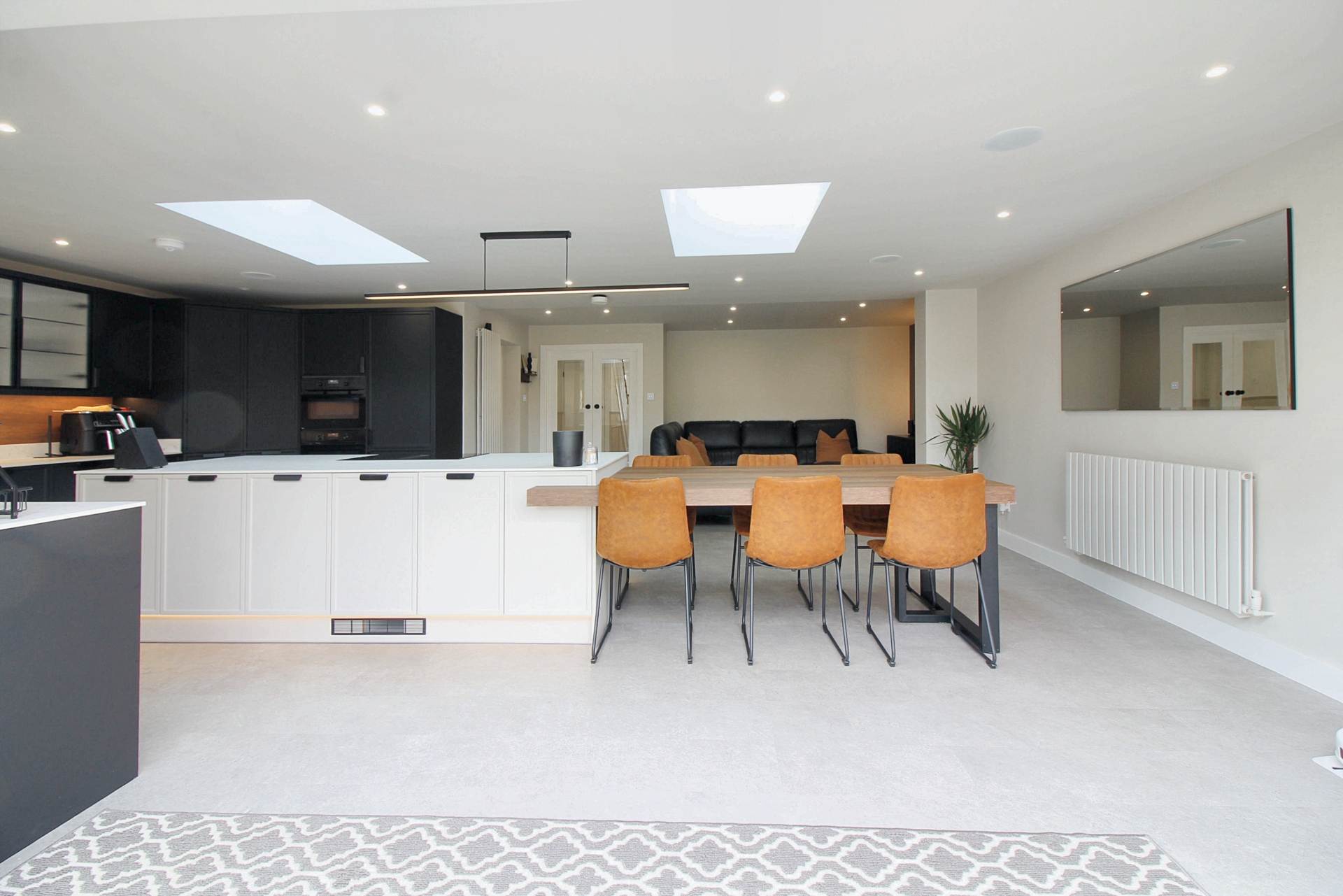 Queens Mead, Aylesbury, Image 8