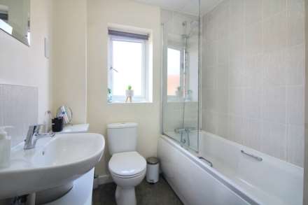 Turnham Close, Buckingham, Image 5