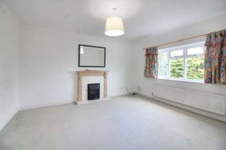 Mundys Farm Middle Road, Aylesbury, Image 2