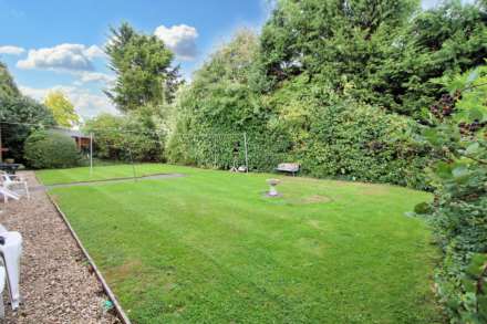 Mundys Farm Middle Road, Aylesbury, Image 8
