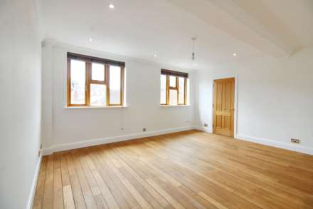 Property For Rent Flat 3 St. James House, Aylesbury