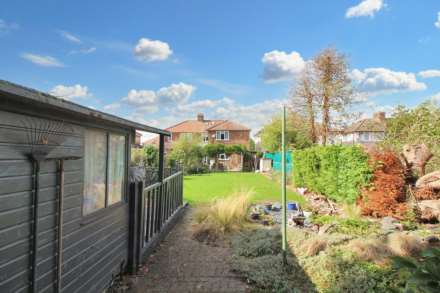 Walton Way, Aylesbury, Image 7