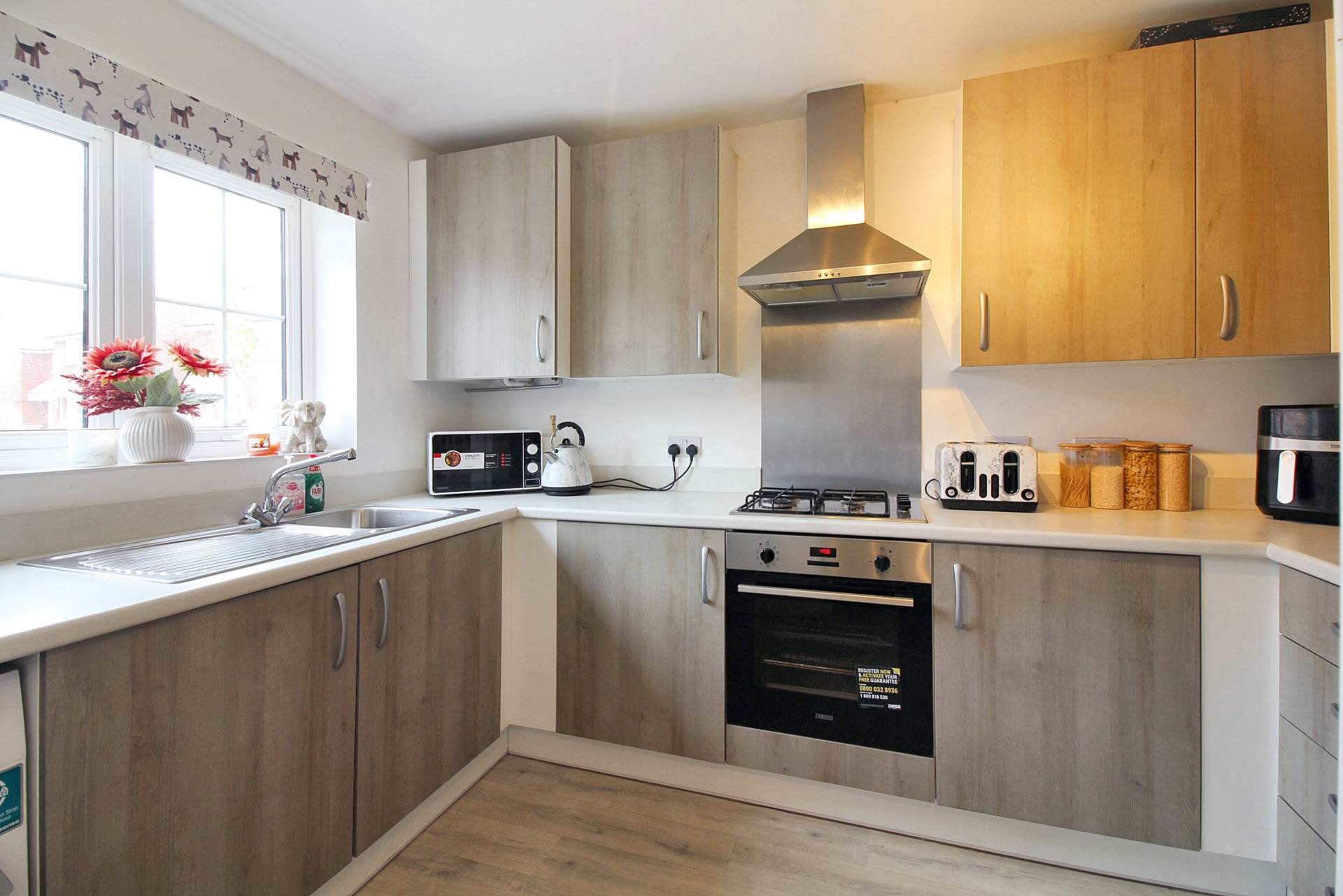 Charlie Jones Road, Thame, Image 3