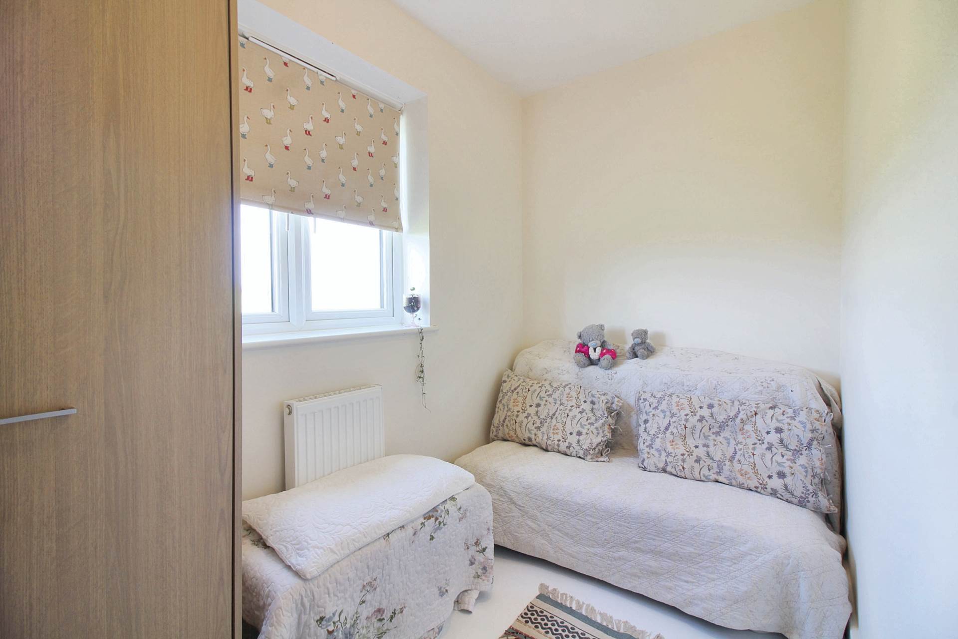 Topaz Lane, Aylesbury, Image 16