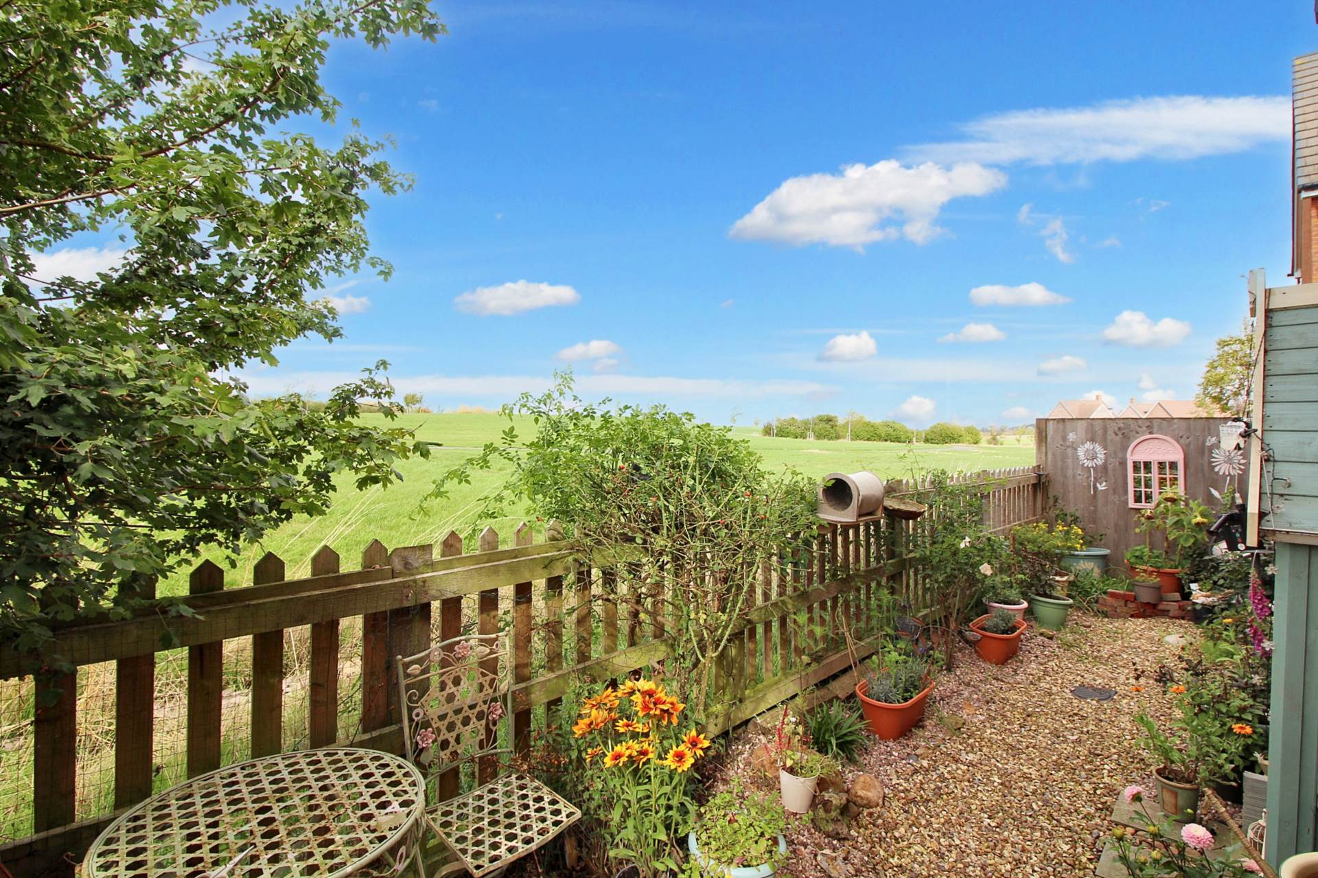 Topaz Lane, Aylesbury, Image 7