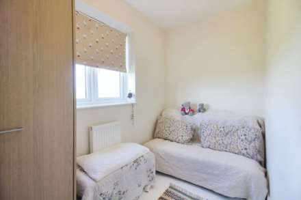 Topaz Lane, Aylesbury, Image 16
