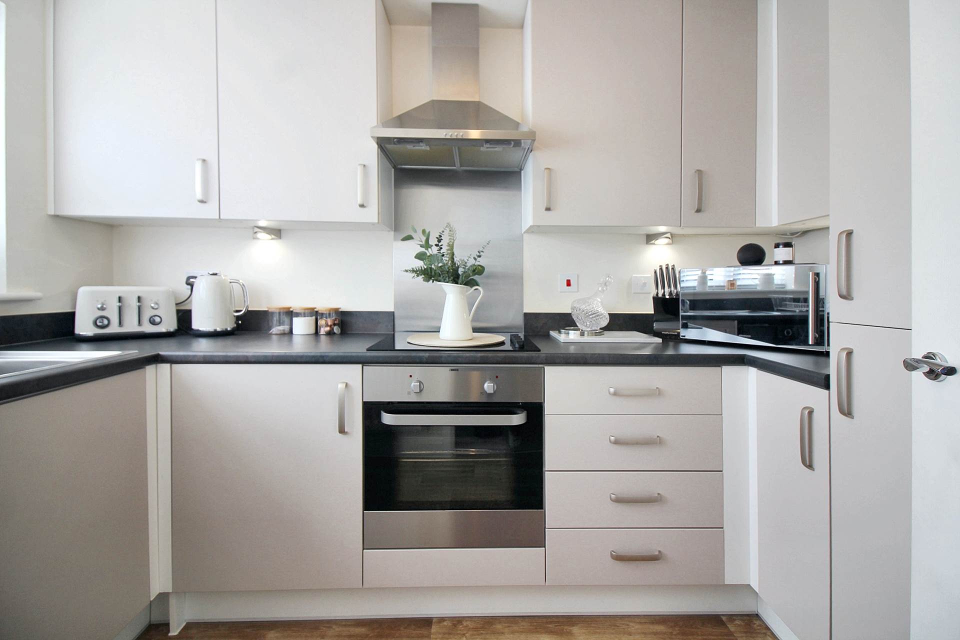 Orrell Place, Winslow, Image 3