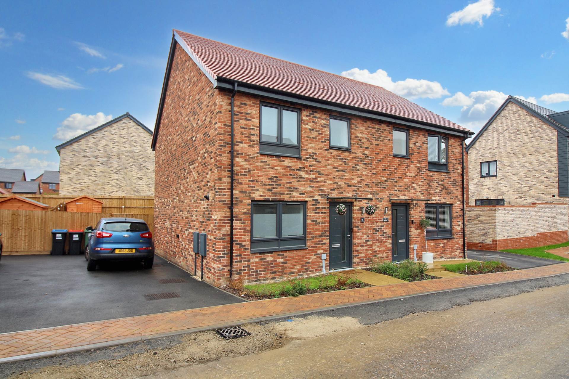 Polwarth Way, Milton Keynes, Image 1