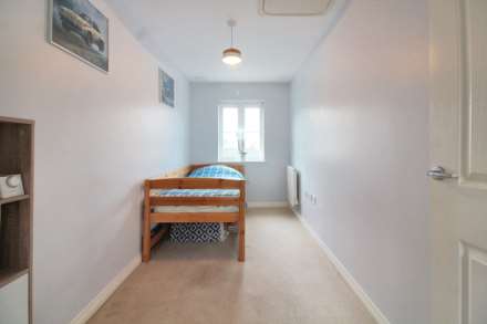 Ossulbury Lane, Aylesbury, Image 7