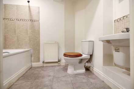 Buckingham Street, Aylesbury, Image 9