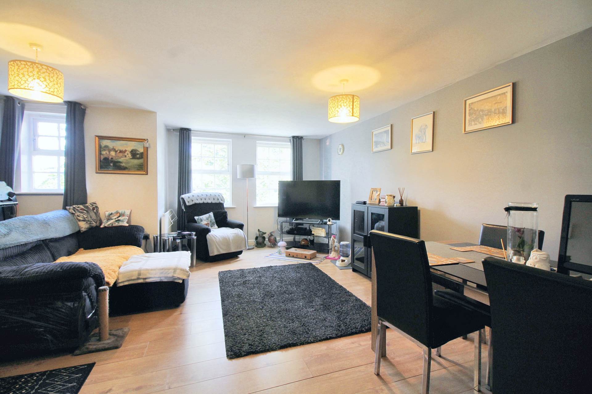 Florey Gardens, Aylesbury, Image 4