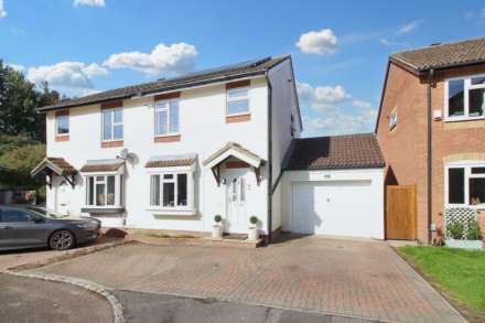 Deverill Road, Aylesbury, Image 1
