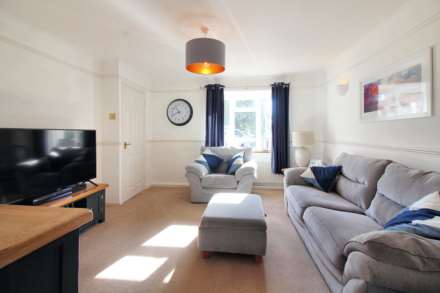 Deverill Road, Aylesbury, Image 8