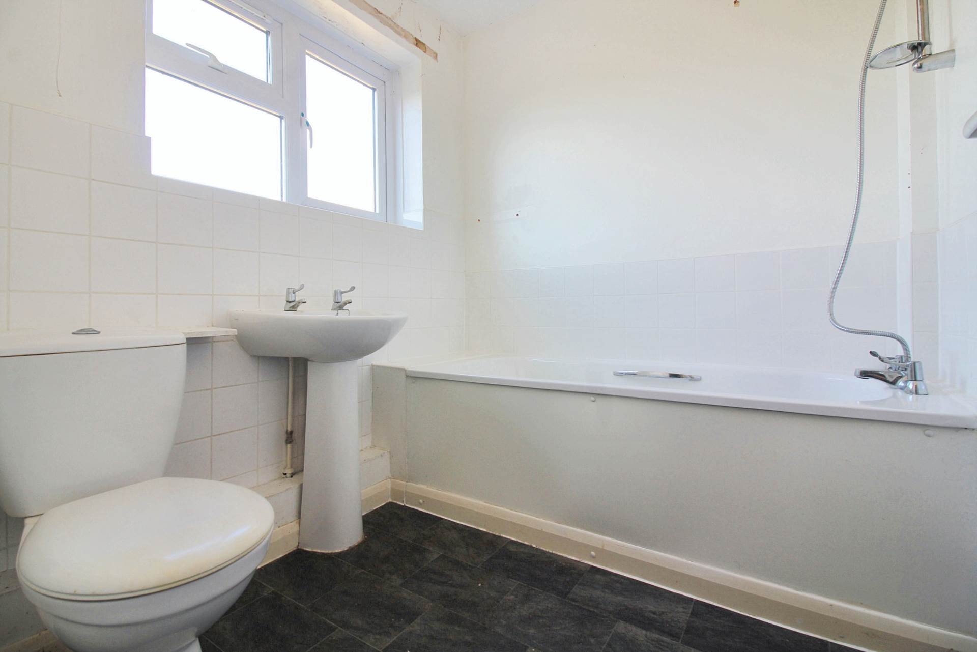 Church Piece, Chearsley, Image 6