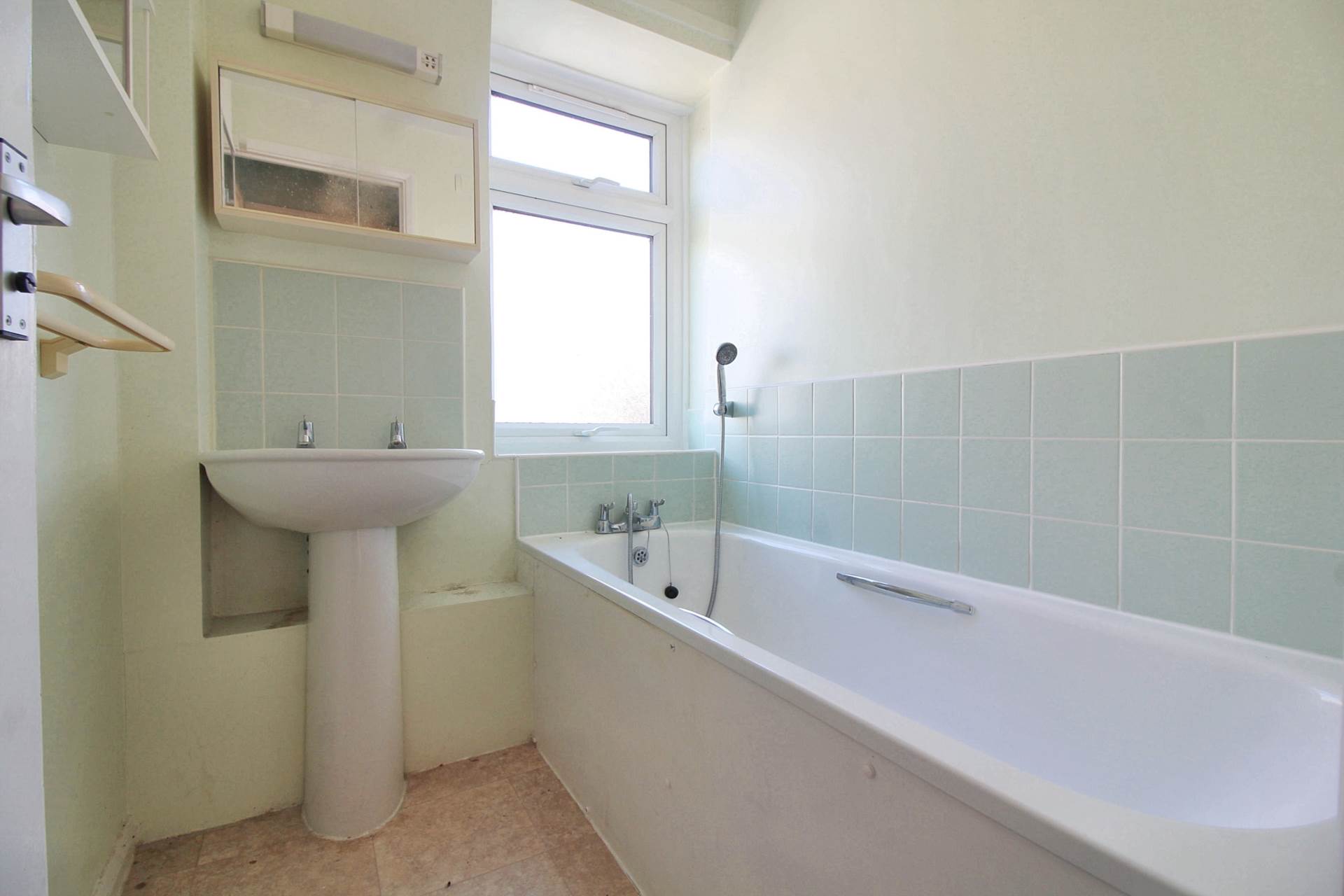 Kings Close, Worminghall, Image 7