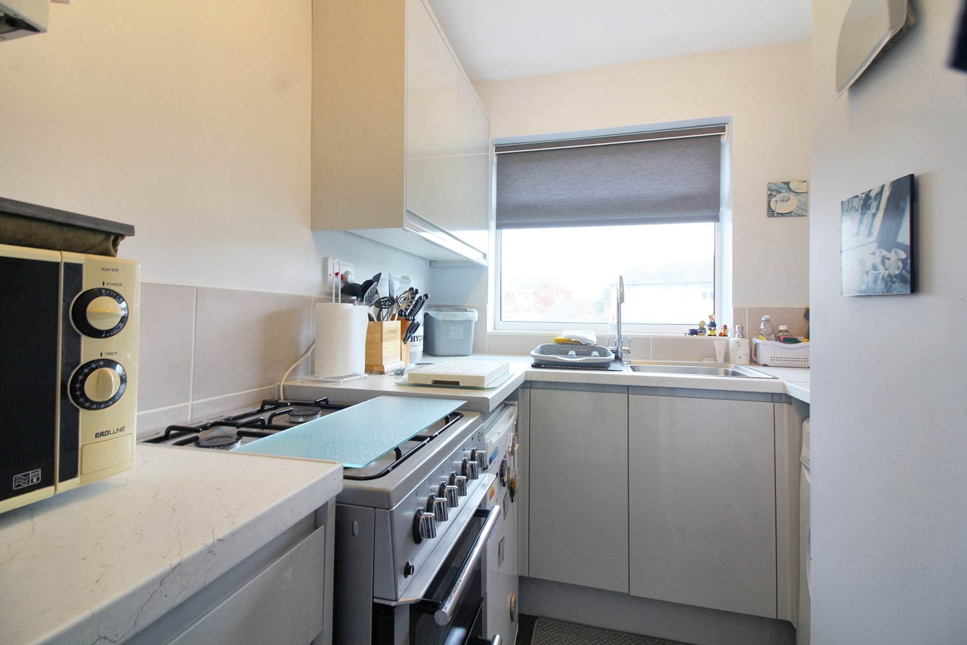 Meredith Drive, Aylesbury, Image 3