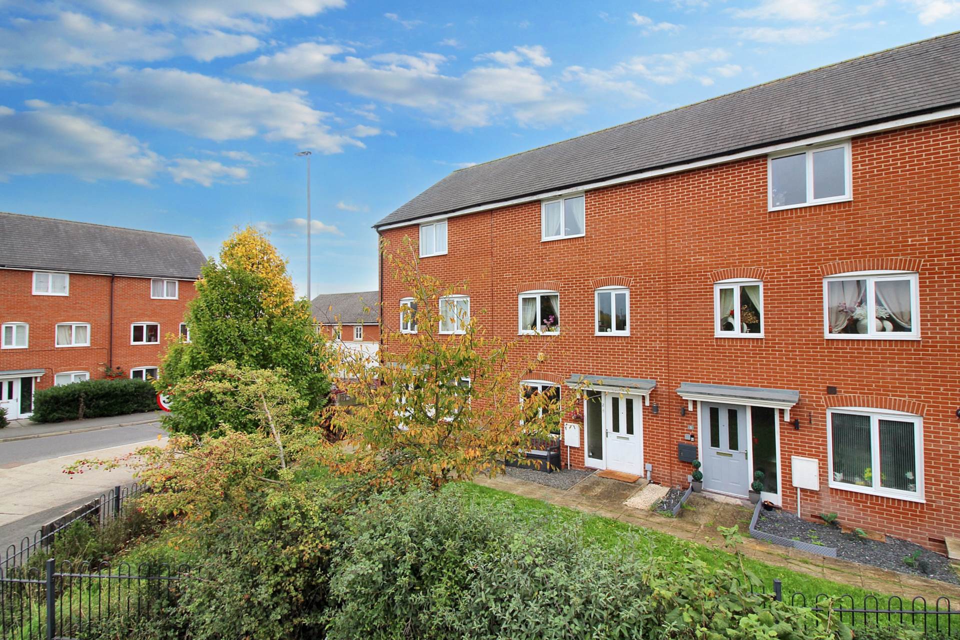 Purnell Walk, Aylesbury, Image 1