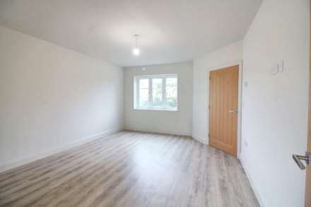 Station Road, Quainton, Image 3