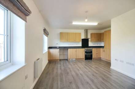 Chappell Close, Aylesbury, Image 2