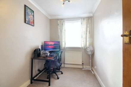 Bicester Road, Aylesbury, Image 11