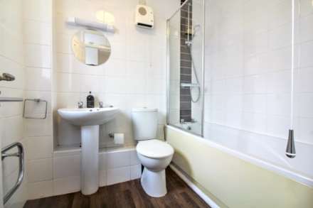 Magpie Way, Winslow, Image 6