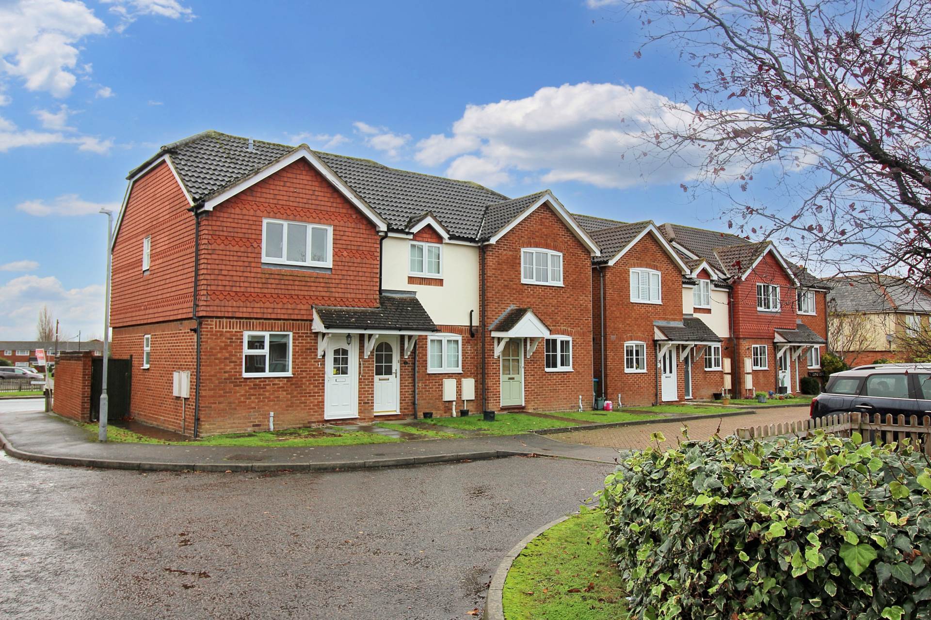 Turnpike End, Aylesbury, Image 1