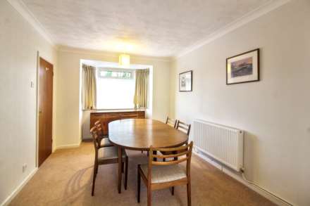 Craigwell Avenue, Aylesbury, Image 5