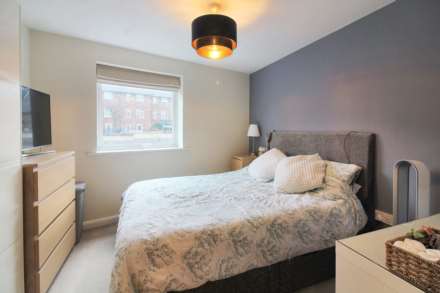 Kerr Place, Aylesbury, Image 6