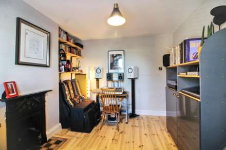 Quainton Road, Aylesbury, Image 12