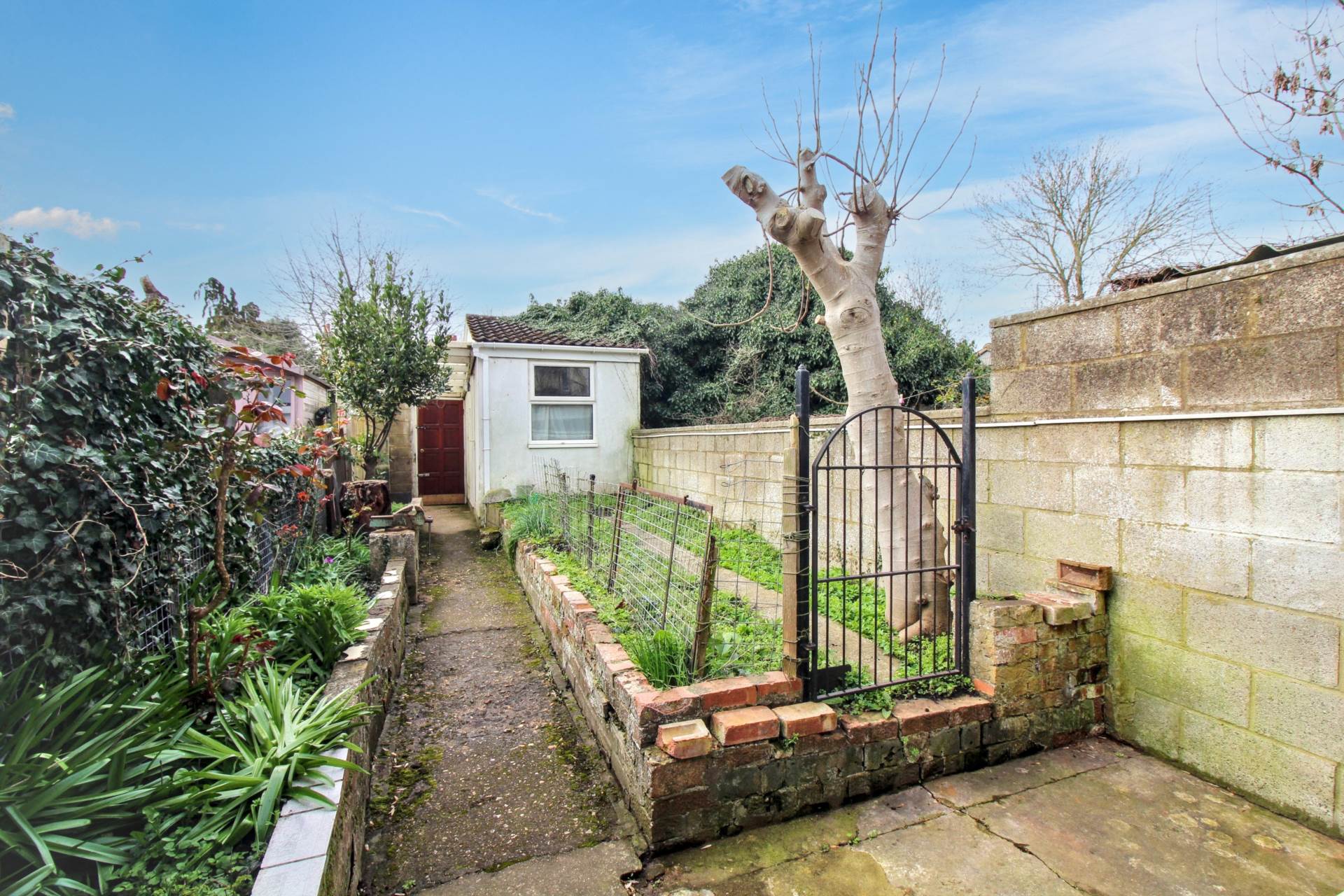 Bicester Road, Aylesbury, Image 4