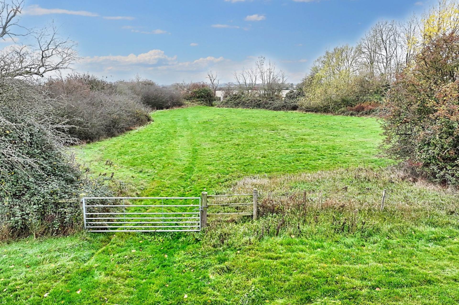 Land, Grendon Road, Edgcott, Image 7