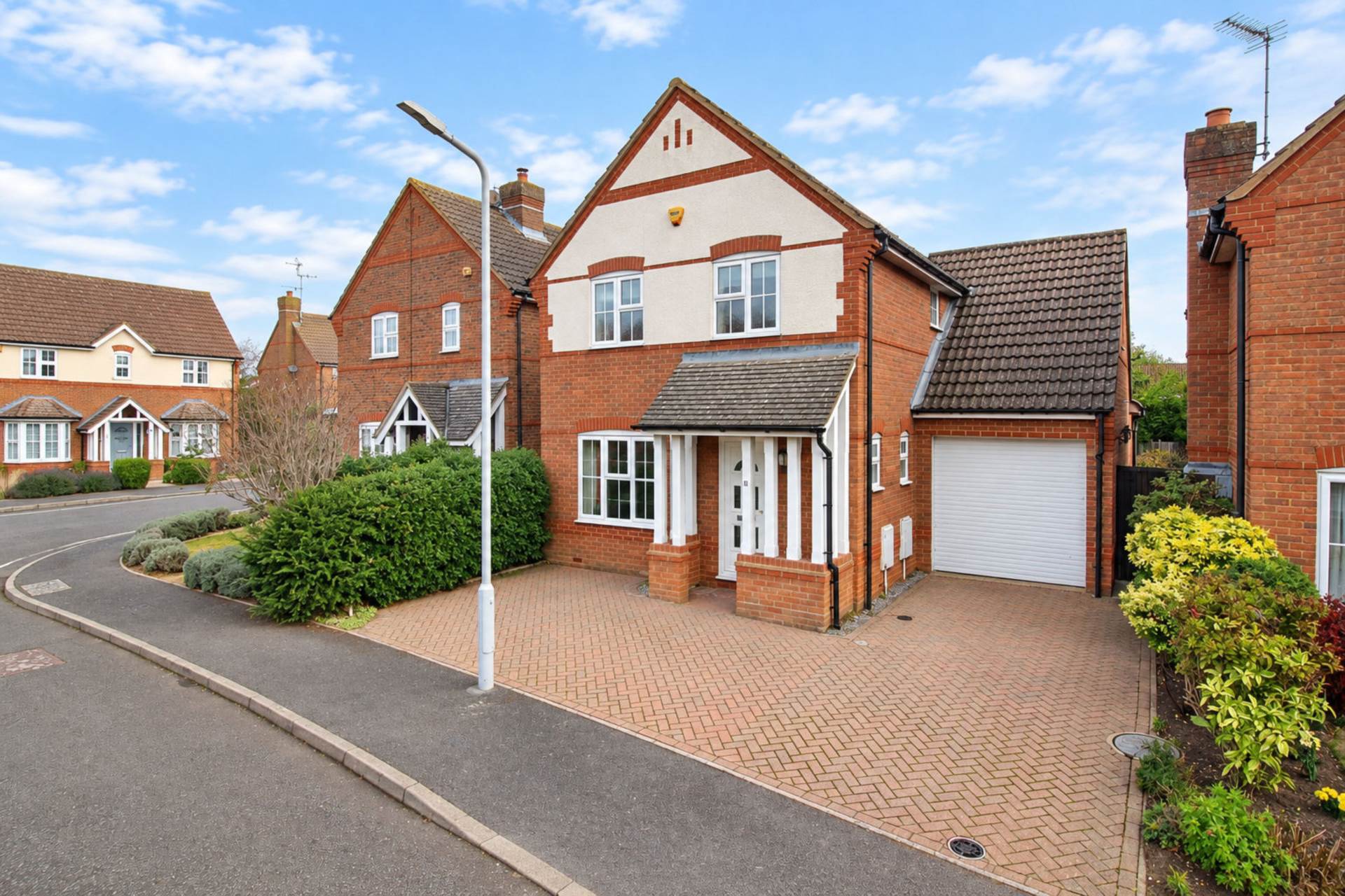 Church Farm Close, Bierton, Image 1