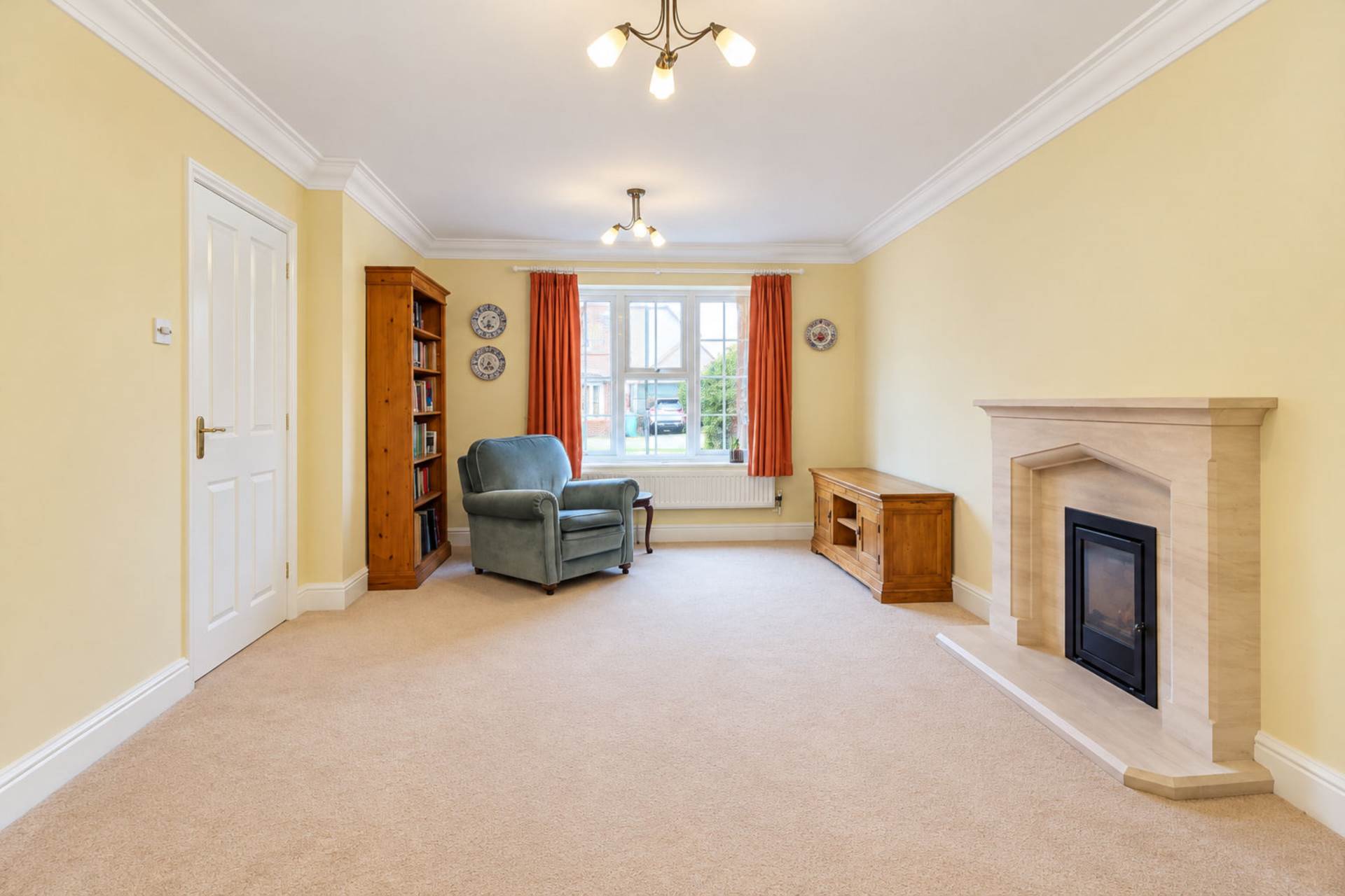 Church Farm Close, Bierton, Image 3