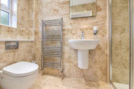 Church Farm Close, Bierton, Image 12