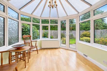 Church Farm Close, Bierton, Image 5