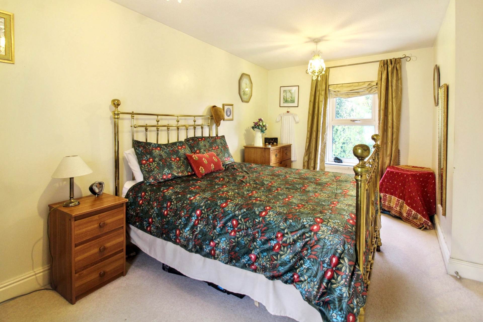 The Osprey, Aylesbury, Image 6