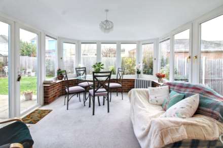 The Osprey, Aylesbury, Image 5